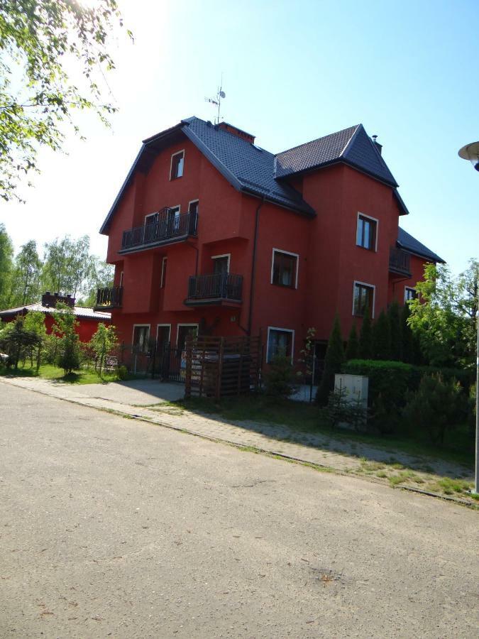 Amber Willa Bobolin Exterior foto